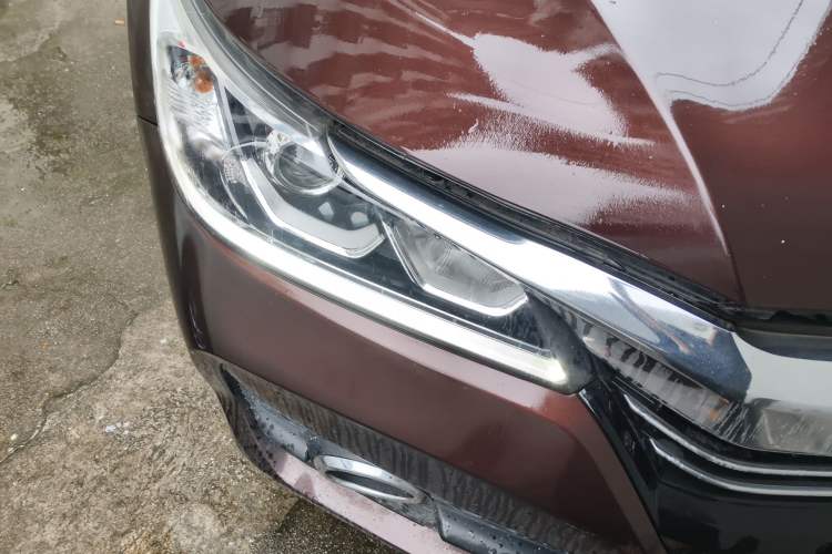 Used Honda Accord 2016 2.0L Comfort Edition Right Front Headlight