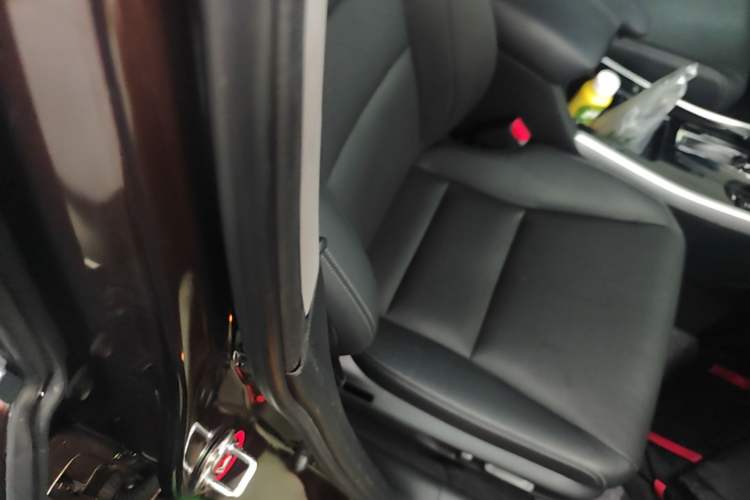 Used Honda Accord 2016 2.4L Luxury Edition Right Front Seat