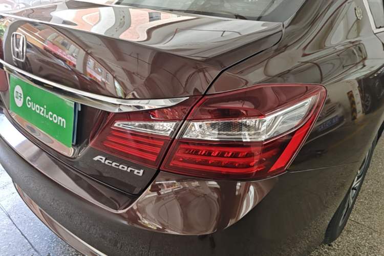 Used Honda Accord 2016 2.0L Elite Edition Right Rear Taillight