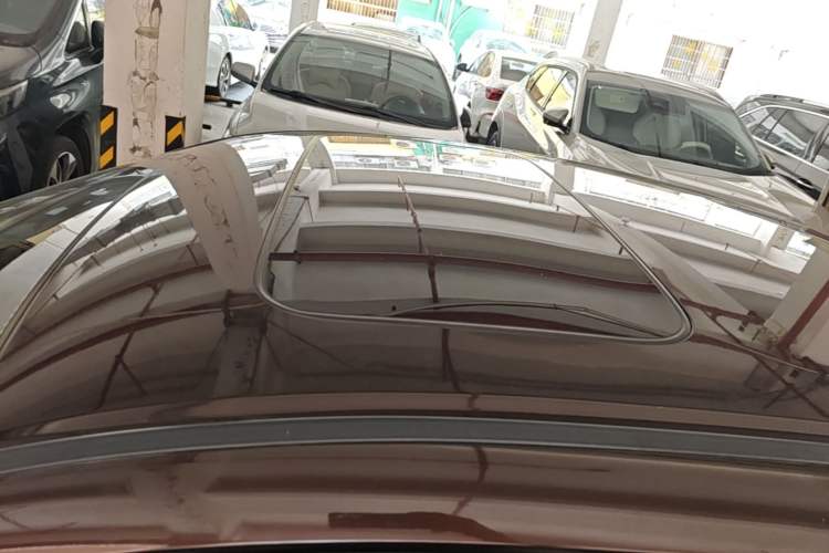 Used Honda Accord 2016 2.0L Elite Edition Roof