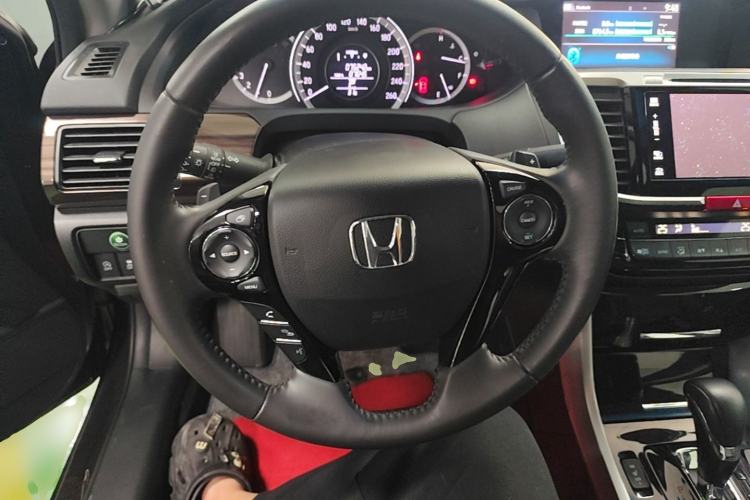 Used Honda Accord 2016 2.4L Luxury Edition Steering Wheel