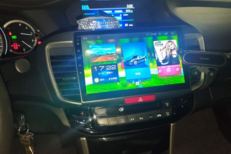 Used Honda Accord 2016 2.0L Elite Edition Audio And AC Panel