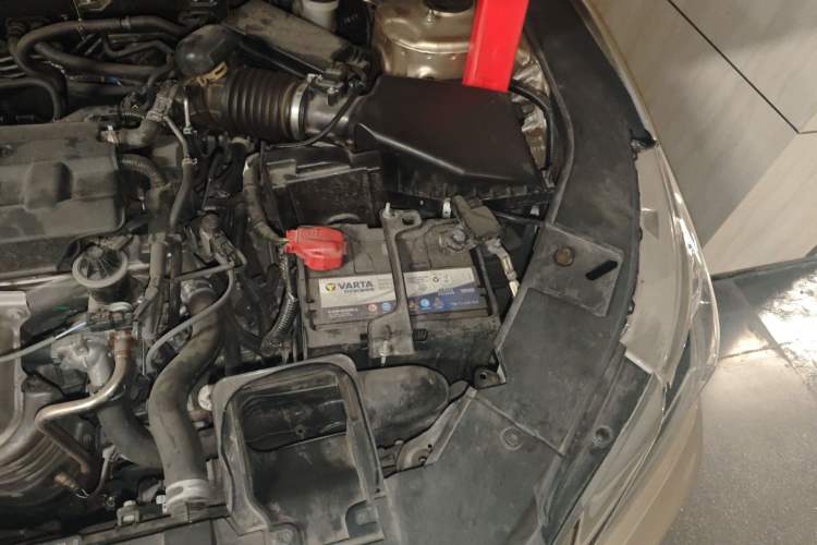 Used Honda Accord 2016 2.0L Elite Edition Engine Bay Left