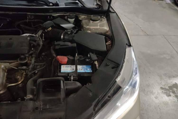 Used Honda Accord 2016 2.0L Elite Edition Engine Bay Left