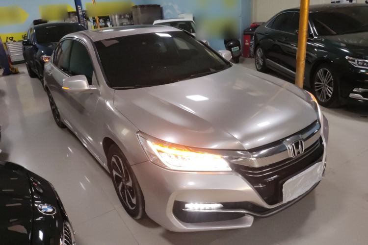 Used Honda Accord 2016 2.4L Prestige Edition Front Right 45 Deg