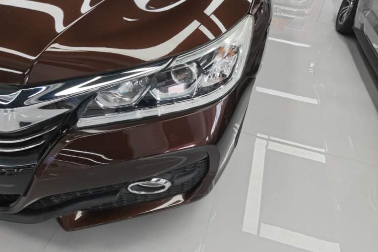 Used Honda Accord 2016 2.0L Elite Edition Left Front Headlight