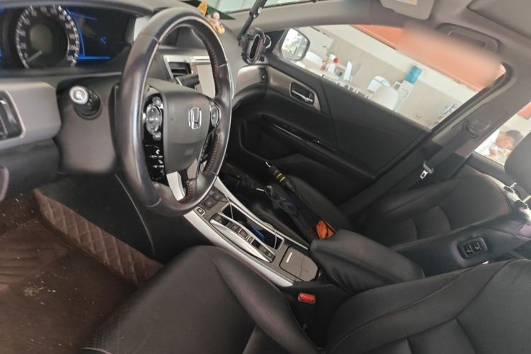 Used Honda Accord 2016 Hybrid 2.0L Rui Ling Edition Left Front Seat