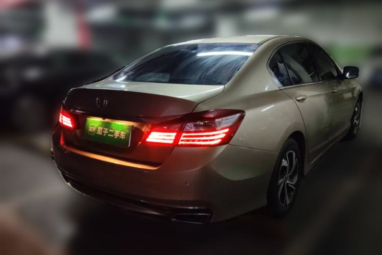Used Honda Accord 2016 2.0L Elite Edition Rear Right 45 Deg