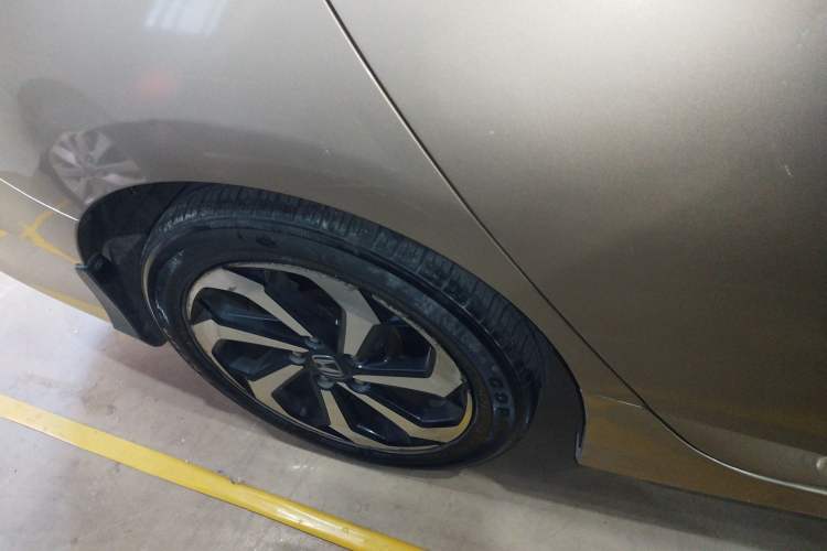 Used Honda Accord 2016 2.4L Zhi Rui Edition Right Rear Wheel Hub