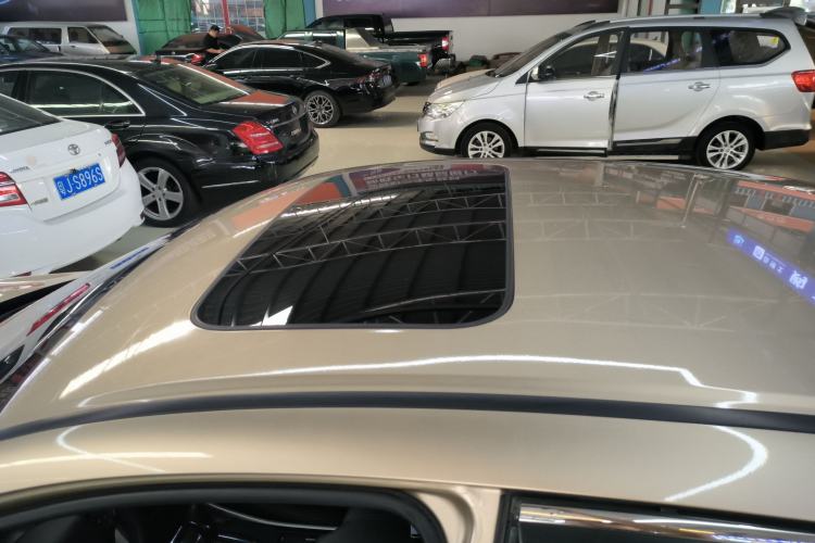Used Honda Accord 2016 2.0L Luxury Edition Roof