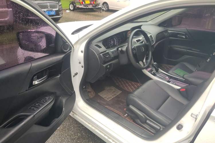 Used Honda Accord 2016 2.0L Comfort Edition Driver Seat