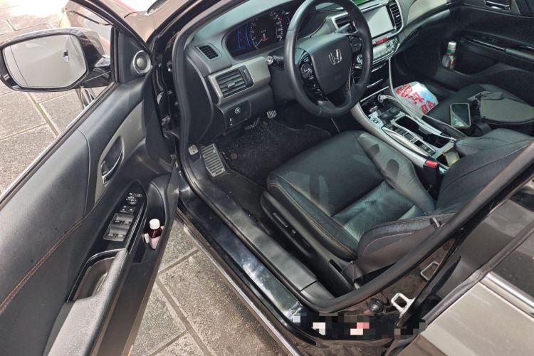 Used Honda Accord 2016 Hybrid 2.0L Rui Ling Edition Driver Seat