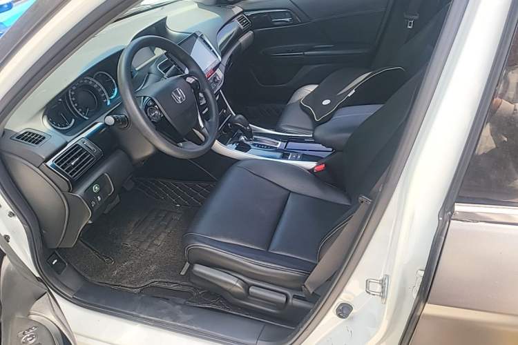 Used Honda Accord 2016 2.0L Comfort Edition Driver Seat