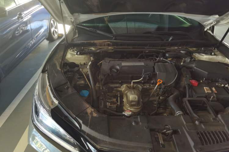 Used Honda Accord 2016 2.4L Luxury Edition Engine Bay Right