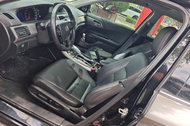 Used Honda Accord 2016 Hybrid 2.0L Rui Ling Edition Left Front Seat
