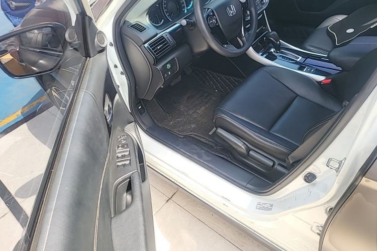 Used Honda Accord 2016 2.0L Comfort Edition Left Front Seat