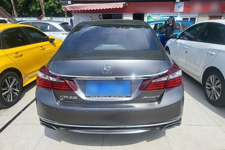 Used Honda Accord 2016 2.0L Comfort Edition Rear