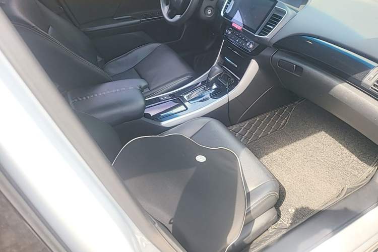 Used Honda Accord 2016 2.0L Comfort Edition Right Front Seat