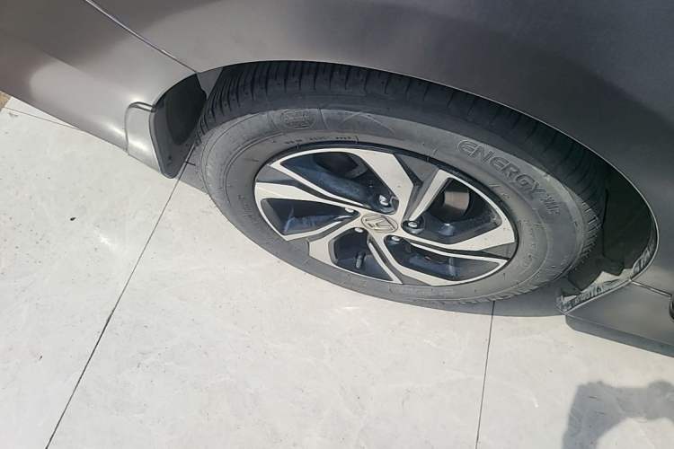 Used Honda Accord 2016 2.0L Comfort Edition Right Rear Wheel Hub