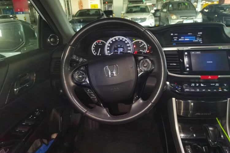 Used Honda Accord 2016 2.4L Luxury Edition Steering Wheel