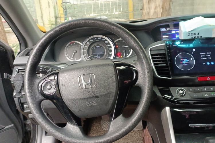 Used Honda Accord 2016 2.0L Comfort Edition Steering Wheel
