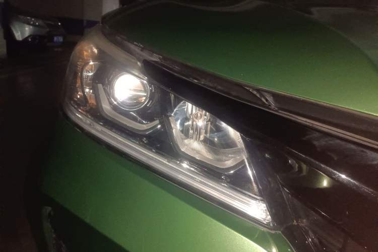 Used Honda Accord 2016 2.0L Elite Edition Right Front Headlight