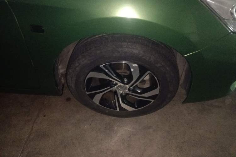 Used Honda Accord 2016 2.0L Elite Edition Right Front Wheel Hub