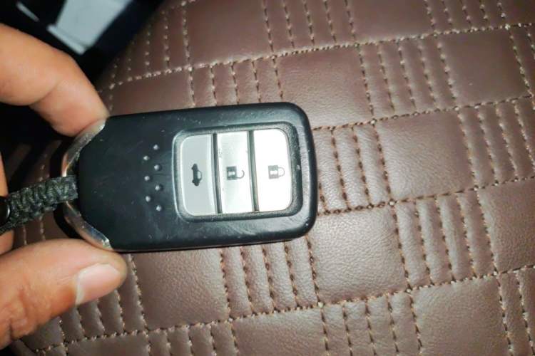 Used Honda Accord 2016 2.0L Comfort Edition Vehicle Key