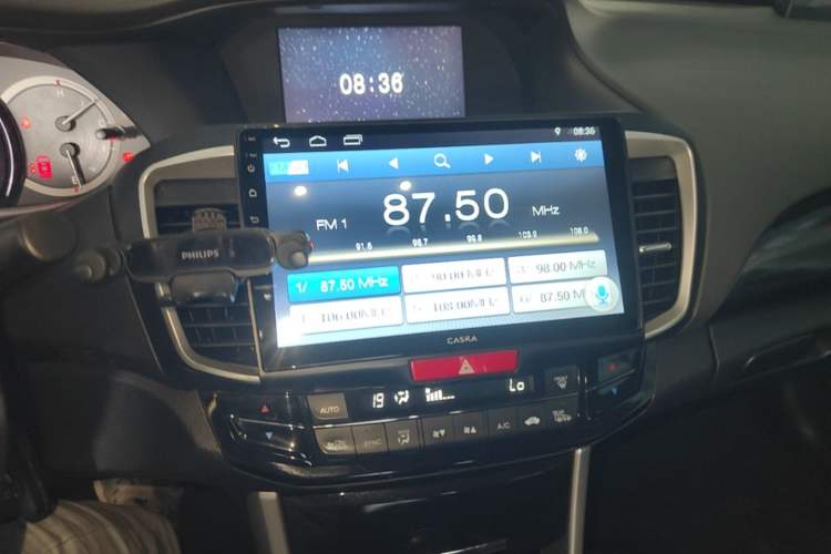 Used Honda Accord 2016 2.0L Luxury Edition Audio And AC Panel