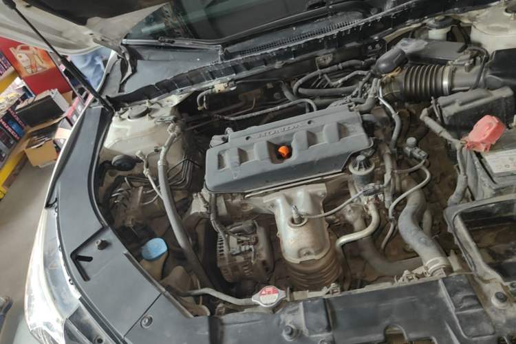Used Honda Accord 2016 2.0L Luxury Edition Engine Bay Right