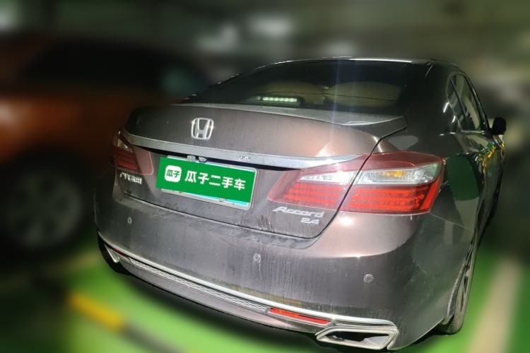 Used Honda Accord 2016 2.4L Luxury Edition Rear