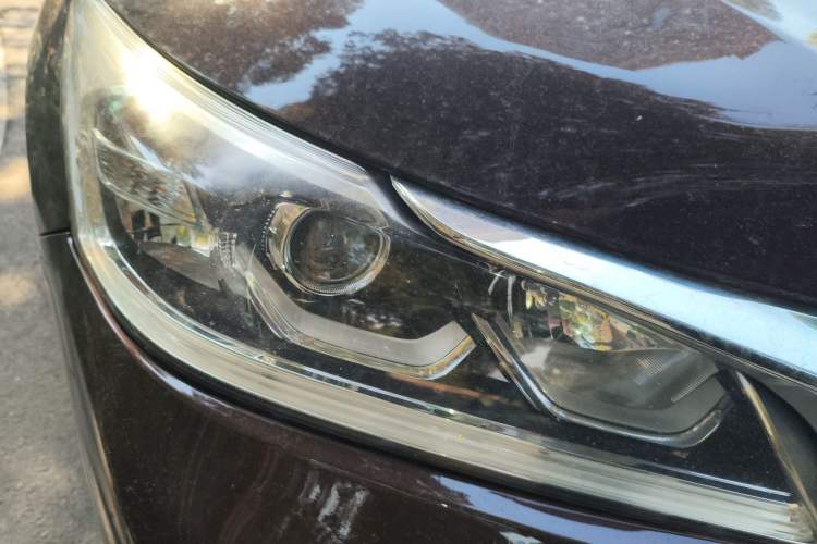Used Honda Accord 2016 2.0L Comfort Edition Right Front Headlight
