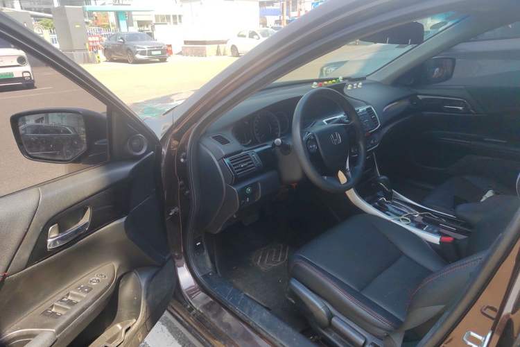 Used Honda Accord 2016 2.0L Comfort Edition Driver Seat