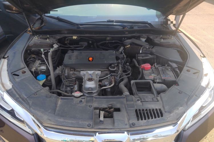 Used Honda Accord 2016 2.0L Comfort Edition Engine Bay