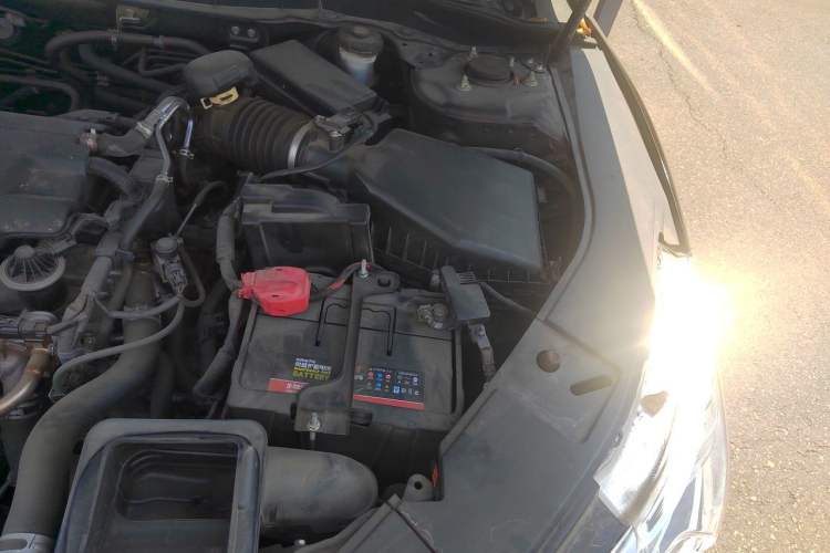 Used Honda Accord 2016 2.0L Comfort Edition Engine Bay Left