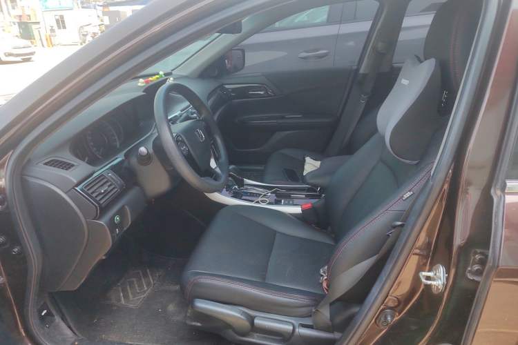 Used Honda Accord 2016 2.0L Comfort Edition Left Front Seat