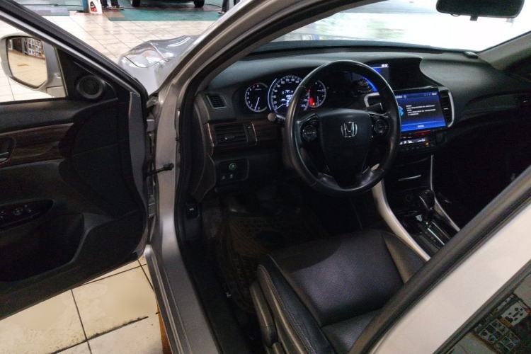 Used Honda Accord 2016 2.4L Comfort Edition Driver Seat