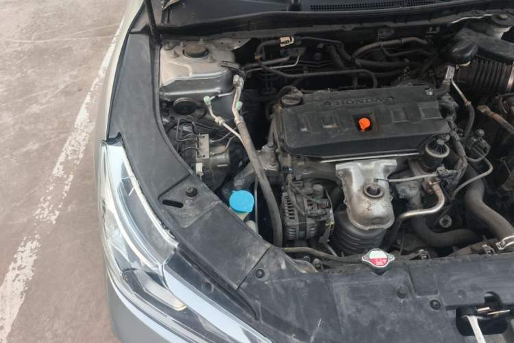 Used Honda Accord 2016 2.0L Elite Edition Engine Bay Right