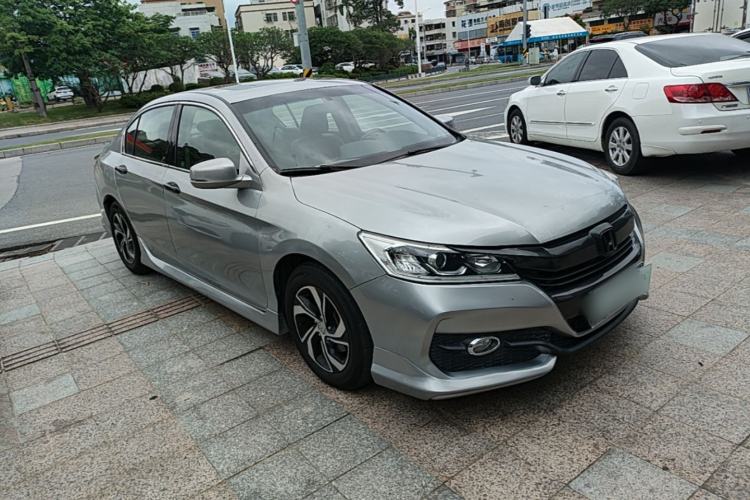 Used Honda Accord 2016 2.0L Luxury Edition Exterior 1