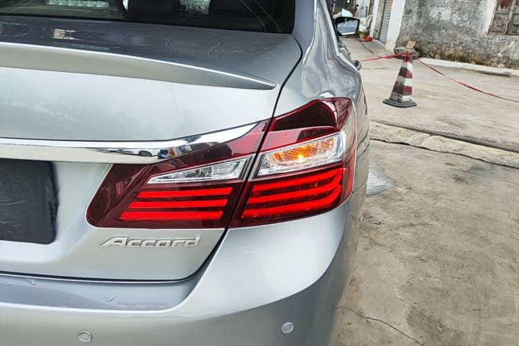 Used Honda Accord 2016 2.0L Elite Edition Exterior 1