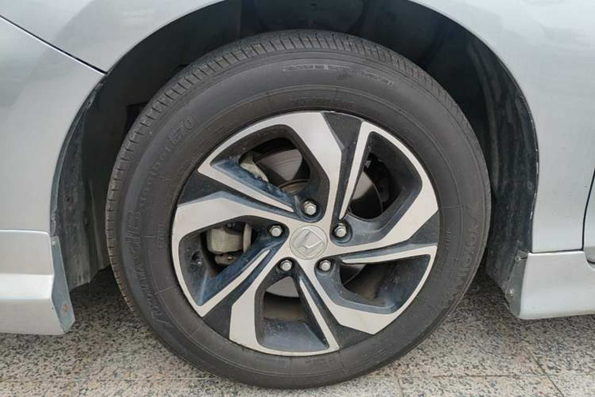 Used Honda Accord 2016 2.0L Luxury Edition Exterior 4