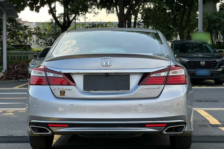 Used Honda Accord 2016 2.0L Elite Edition Exterior 6