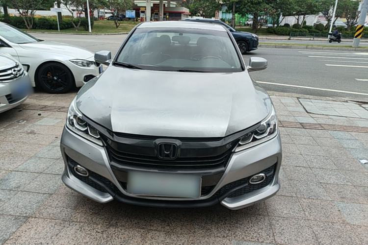 Used Honda Accord 2016 2.0L Luxury Edition Front