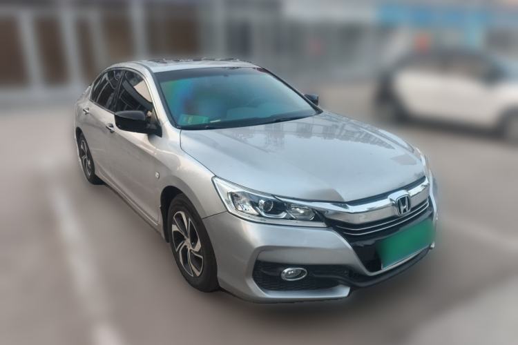 Used Honda Accord 2016 2.0L Elite Edition Front Right 45 Deg