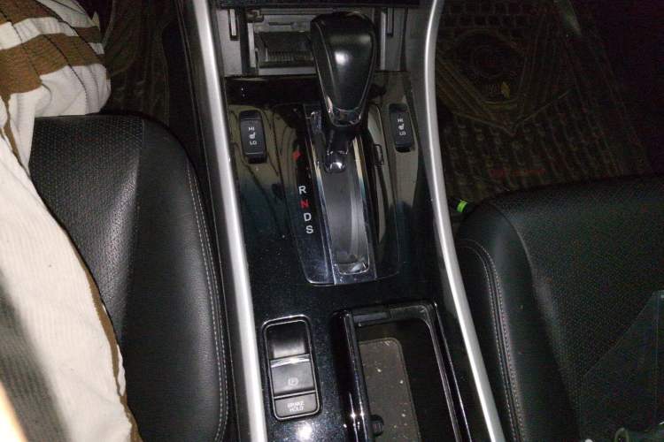Used Honda Accord 2016 2.4L Comfort Edition Gear Lever