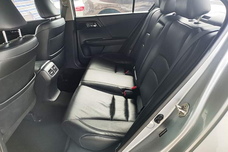 Used Honda Accord 2016 2.0L Elite Edition Left Rear Seat