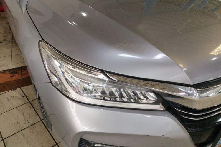 Used Honda Accord 2016 2.4L Comfort Edition Right Front Headlight