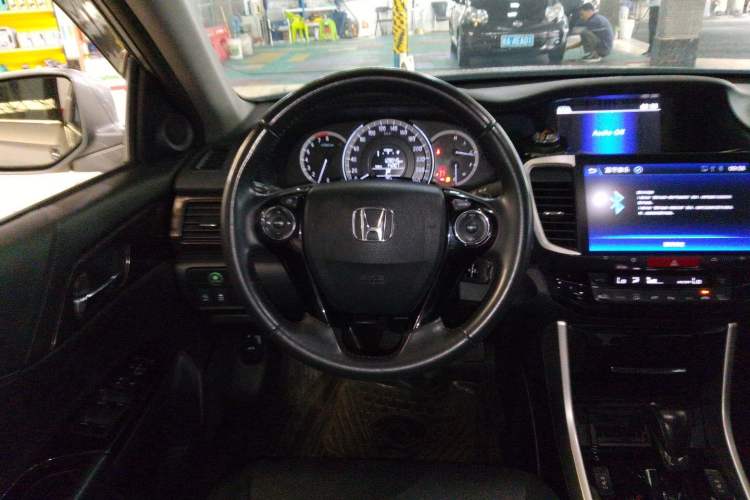 Used Honda Accord 2016 2.4L Comfort Edition Steering Wheel