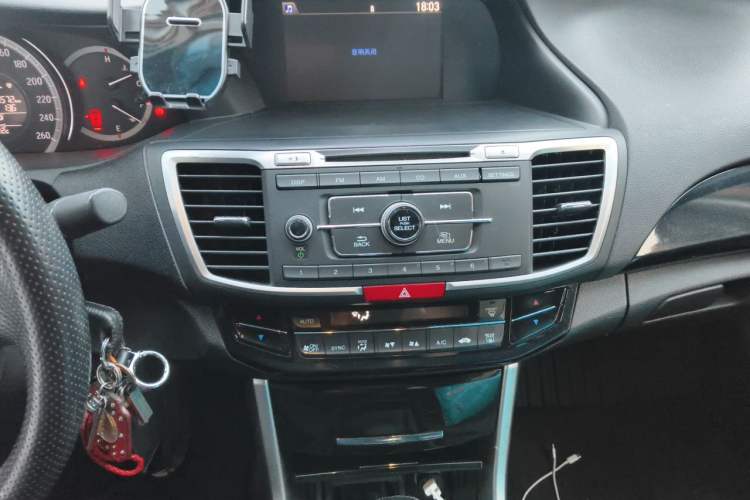 Used Honda Accord 2016 2.0L Elite Edition Audio And AC Panel