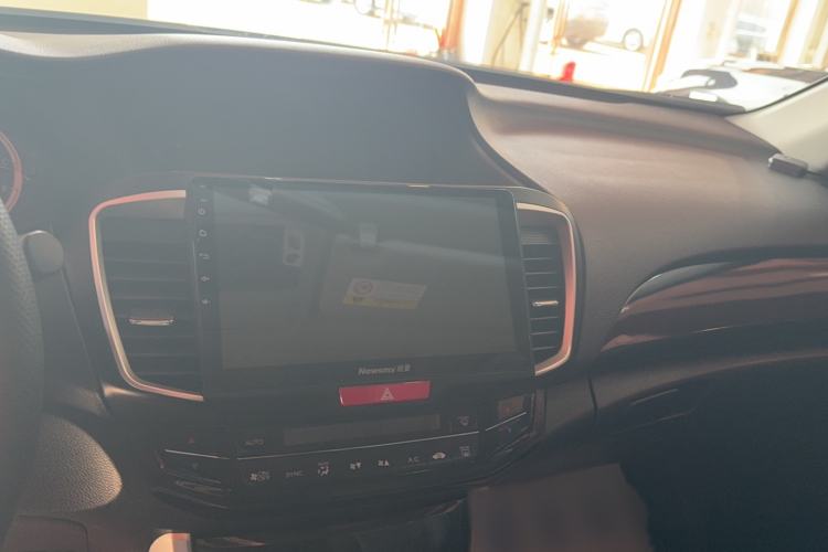 Used Honda Accord 2016 2.0L Elite Edition Audio And AC Panel